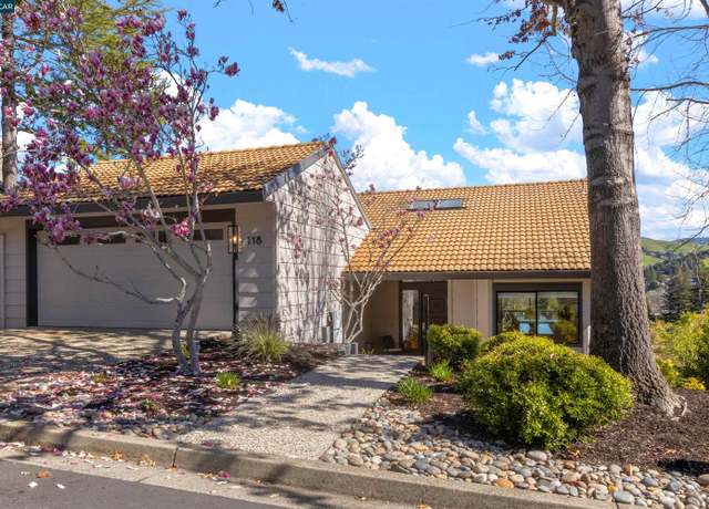 Property at 118 Merion Ter, Moraga, CA 94556, 4 beds, 2.5 baths