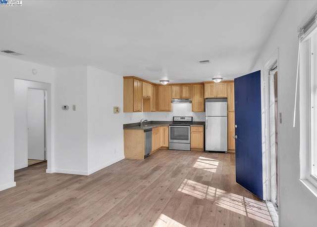 Property at 2200 Lemontree Way #1, Antioch, CA 94509, 2 beds, 1 bath