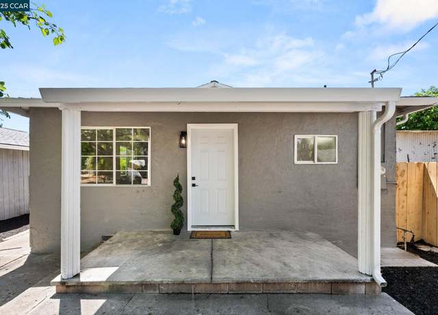 Property at 519 3rd St, Oakley, CA 94561, 4 beds, 3 baths