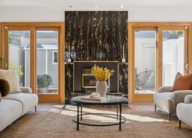 Property at 1083 Melrose Ave, Alameda, CA 94502, 3 beds, 2.5 baths
