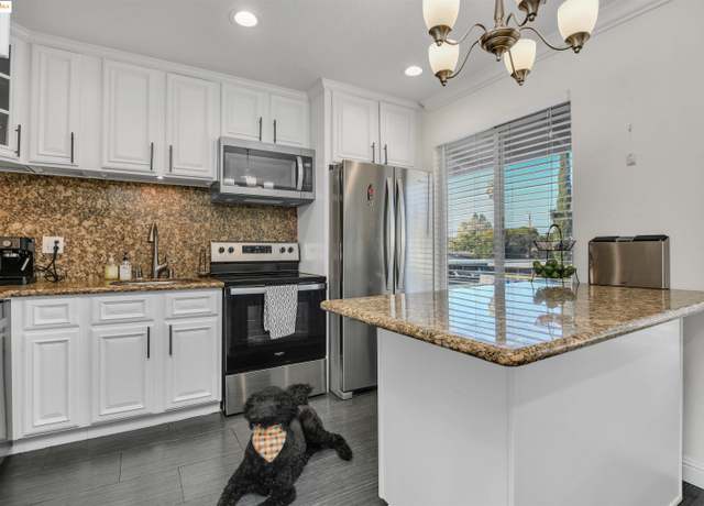 Property at 4888 Clayton Rd #44, Concord, CA 94521, 1 bed, 1 bath