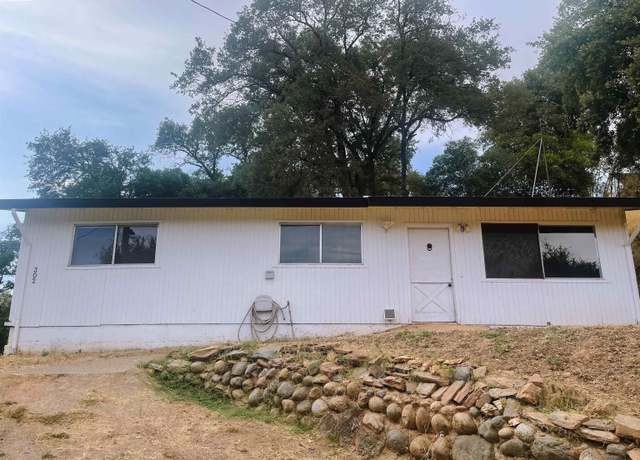 Property at 302 Ayba St, Sonora, CA 95370, 2 beds, 2 baths