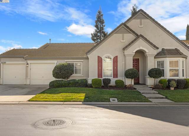 Property at 3220 Humberton Pl, Modesto, CA 95355, 4 beds, 2 baths