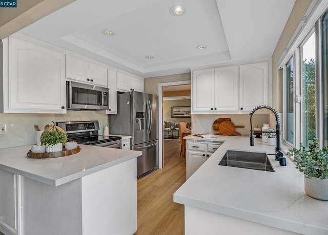 Property at 1626 Candelero Dr, Walnut Creek, CA 94598, 4 beds, 2.5 baths