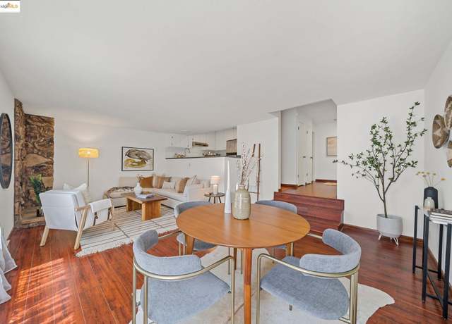 Property at 3501 35th Ave #2, Oakland, CA 94619, 2 beds, 1.5 baths