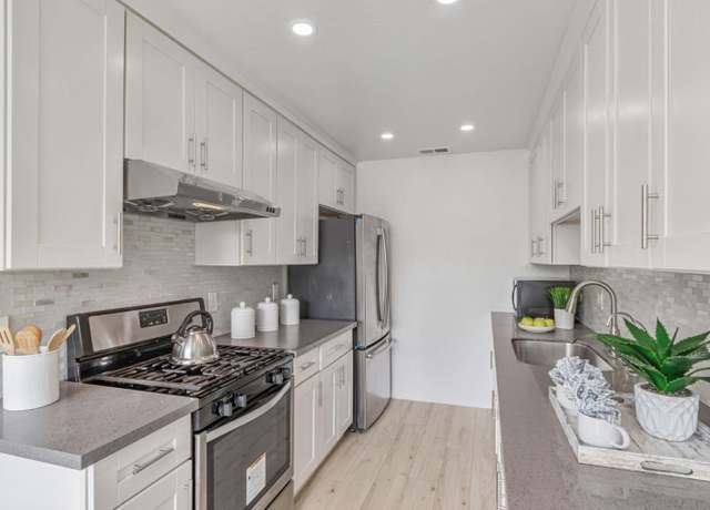Property at 295 Rio Verde Pl #4, Milpitas, CA 95035, 3 beds, 1 bath