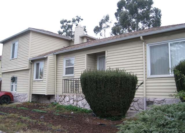 Property at 2421 Ritchie St, Oakland, CA 94605, 4 beds, 1.5 baths