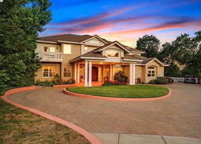Property at 349 Brianne Ct, Pleasanton, CA 94566, 6 beds, 6 baths