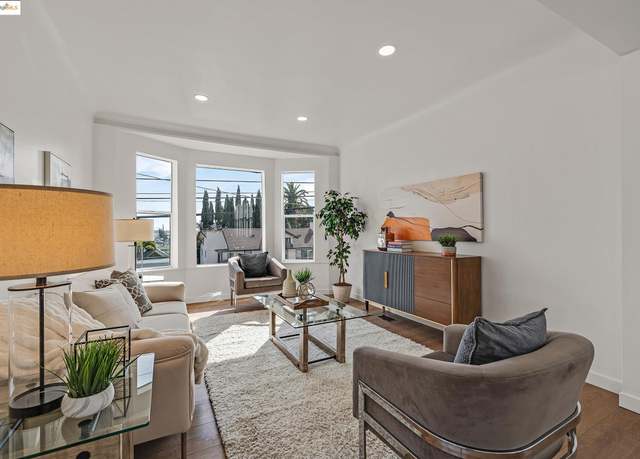 Property at 4730 Melrose Ave, Oakland, CA 94601, 2 beds, 1 bath