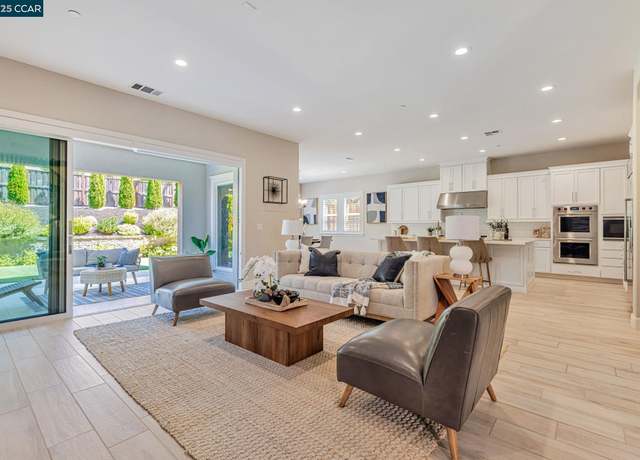 Property at 2631 Mount Dana Ct, Dublin, CA 94568, 4 beds, 3.5 baths