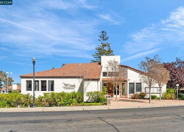 Property at 21239 Gary Dr #114, Hayward, CA 94546, 3 beds, 2 baths
