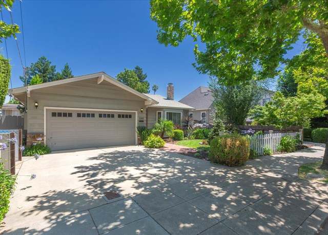 Property at 1141 Fairview Ave, Redwood City, CA 94061, 3 beds, 2 baths