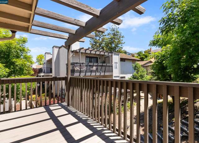 Property at 1383 Hull Ln, Martinez, CA 94553, 2 beds, 2 baths