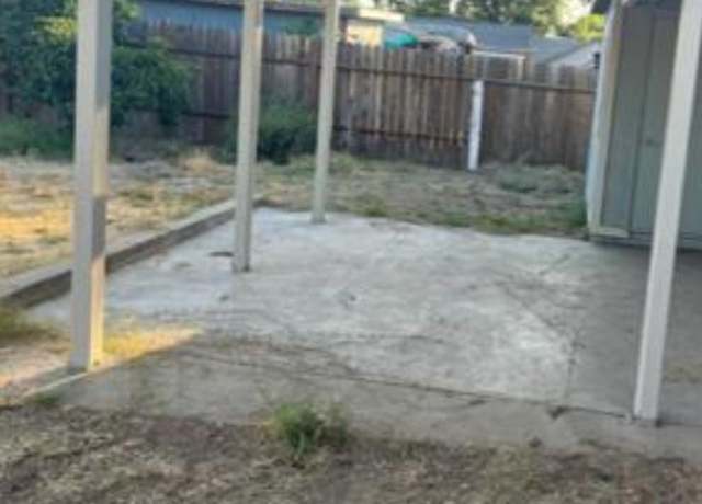 Property at 710 Atlantic Dr, Modesto, CA 95358, 3 beds, 1 bath