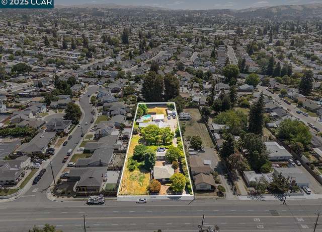 Property at 19358 Lake Chabot Rd, Castro Valley, CA 94546, 4 beds, 3 baths