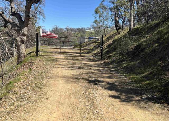 Property at 17488 W Corral Hollow Rd, Tracy, CA 95377