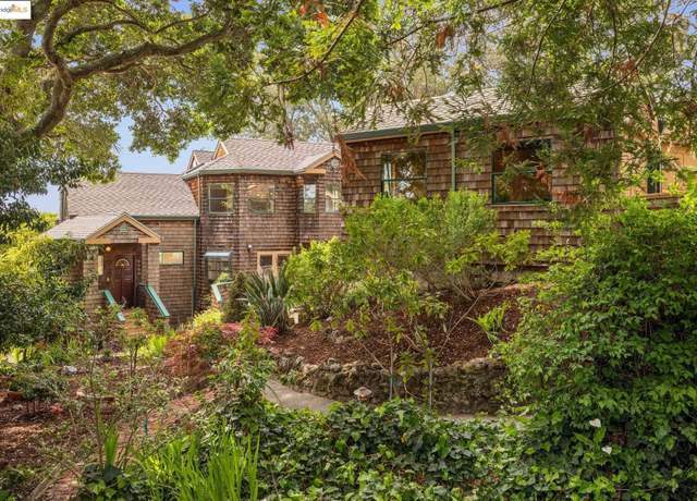 Property at 8037 Terrace Dr, El Cerrito, CA 94530, 3 beds, 3.5 baths