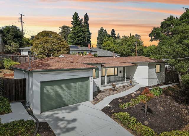 Property at 4866 Seven Hills Rd, Castro Valley, CA 94546, 2 beds, 1.5 baths