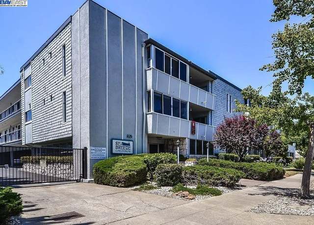 Property at 325 Kitty Hawk Rd #304, Alameda, CA 94501, 2 beds, 2 baths