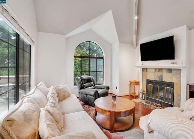 Property at 312 S Overlook Dr, San Ramon, CA 94582, 1 bed, 1 bath