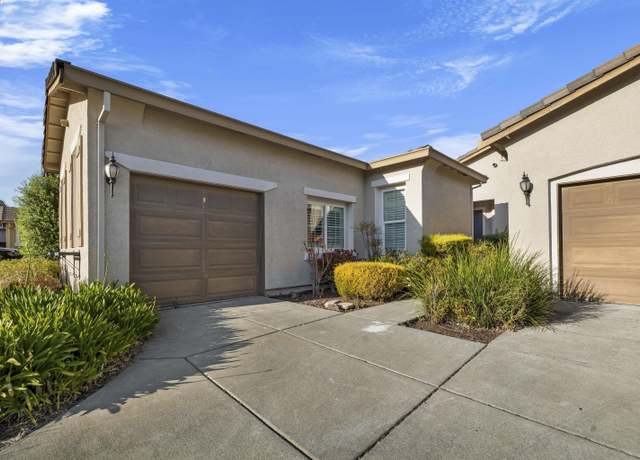 Property at 1060 Swan River Ct, Vacaville, CA 95687, 4 beds, 2.5 baths
