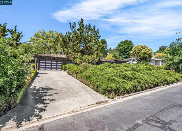 Property at 3692 Rosebrook Ct, Concord, CA 94518, 3 beds, 2.5 baths