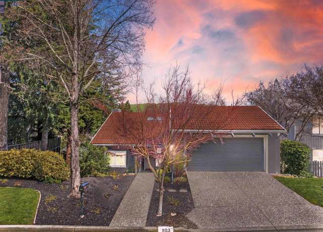 Property at 903 Augusta Dr, Moraga, CA 94556, 4 beds, 2.5 baths