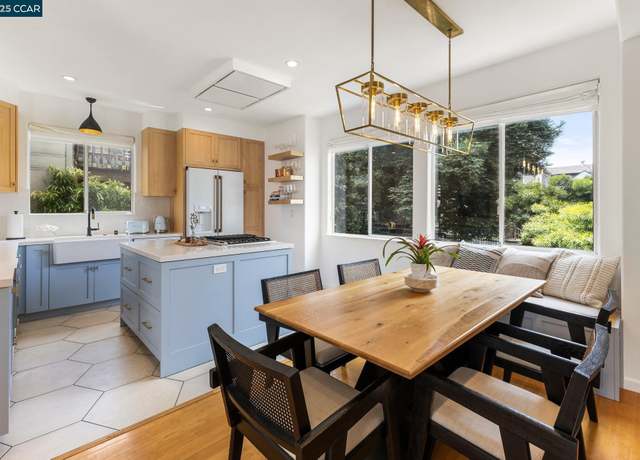 Property at 712 Wisconsin St, San Francisco, CA 94107, 3 beds, 2.5 baths