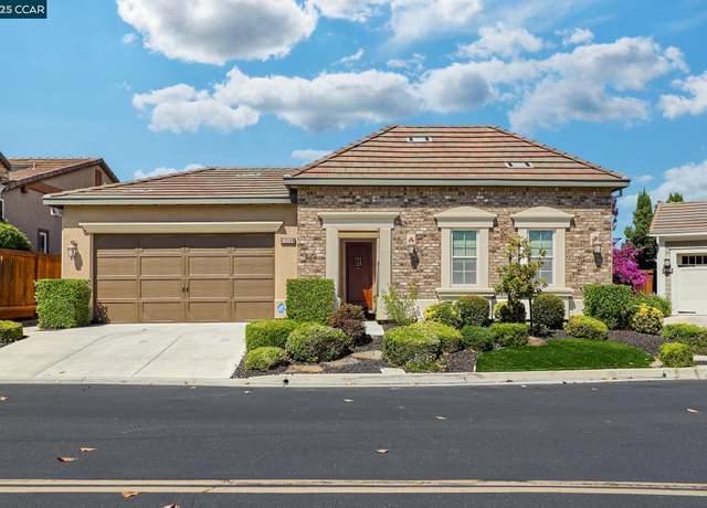 Property at 1681 Gamay Ln, Brentwood, CA 94513, 2 beds, 2.5 baths