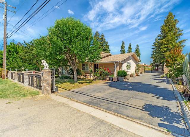 Property at 4649 Quashnick Rd, Stockton, CA 95212, 3 beds, 3 baths