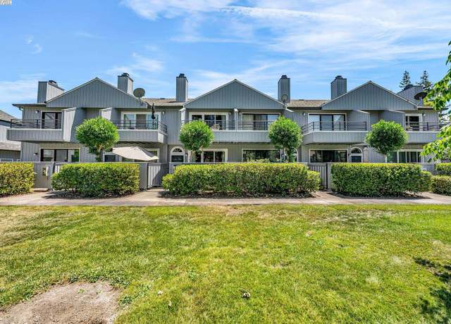 Property at 117 Glenbridge Ct, Pleasant Hill, CA 94523, 2 beds, 2.5 baths