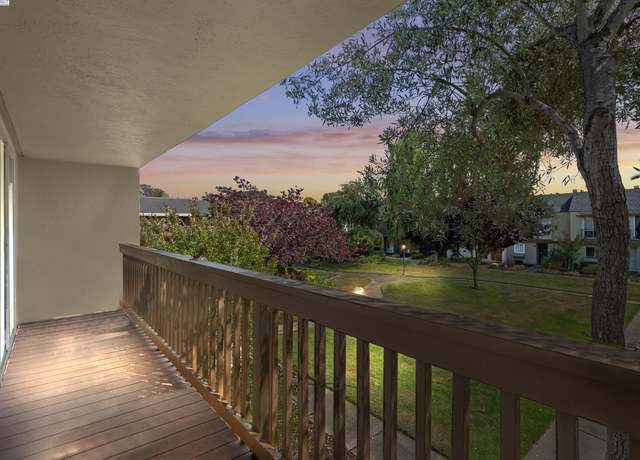 Property at 3112 La Campania, Alameda, CA 94502, 3 beds, 2.5 baths