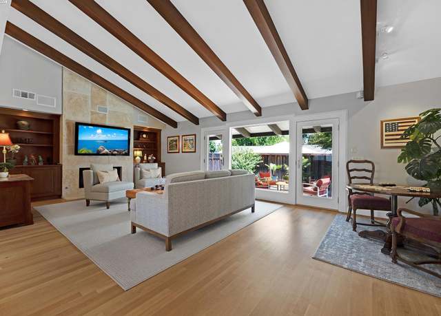 Property at 6536 Hanover Ct, Pleasanton, CA 94566, 4 beds, 3 baths