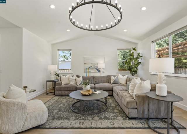 Property at 273 Valle Vista Dr, Danville, CA 94526, 4 beds, 2.5 baths