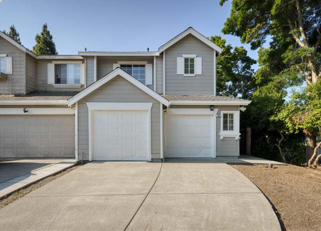 Property at 242 Redstone Cir, Suisun City, CA 94585, 3 beds, 2.5 baths