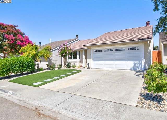 Property at 318 Lone Oak Dr, Pleasanton, CA 94566, 3 beds, 2 baths