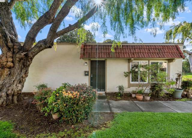 Property at 4304 Lenoso Cmn, Fremont, CA 94536, 2 beds, 2 baths