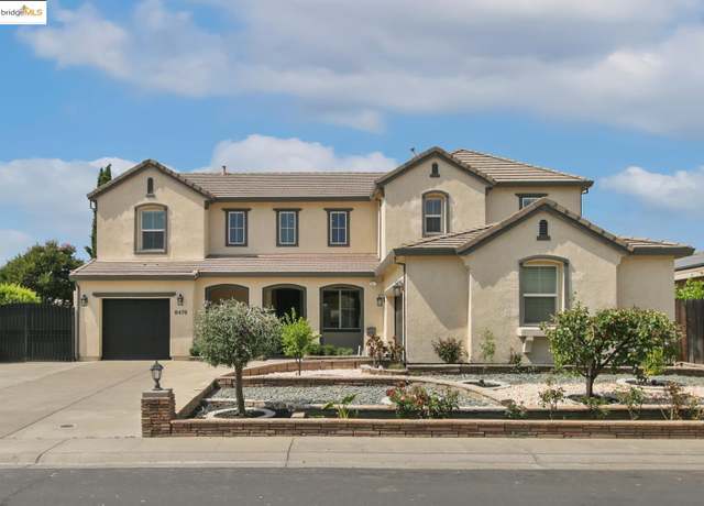Property at 8475 Marvista Ct, Elk Grove, CA 95624, 5 beds, 3 baths