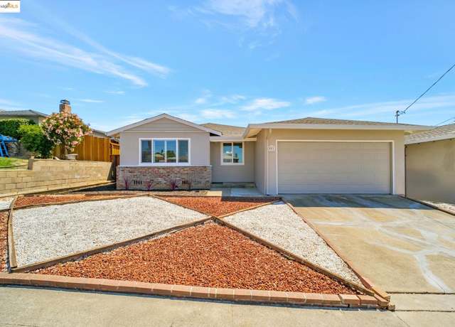 Property at 581 Fairway St, Hayward, CA 94544, 3 beds, 2 baths