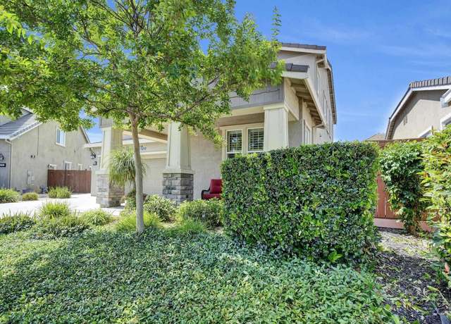 Property at 582 Pasture Ave, Lathrop, CA 95330, 4 beds, 3 baths