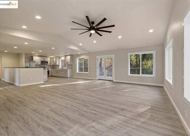 Property at 21451 Phoenix Lake Rd, Sonora, CA 95370, 3 beds, 2 baths