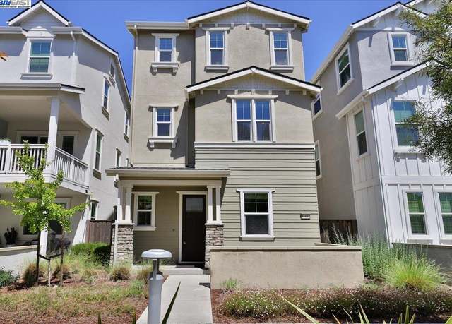 Property at 37437 Bay Crest Rd, Newark, CA 94560, 4 beds, 3.5 baths