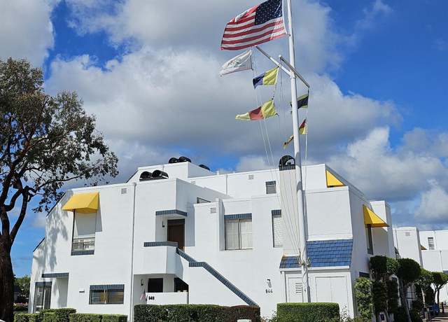 Property at 1019 Lido Ln, Foster City, CA 94404, 3 beds, 2.5 baths