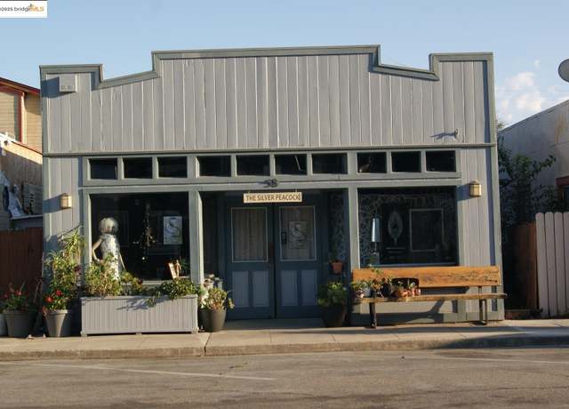 Property at 58 Main St, Isleton, CA 95641, 2 beds, 3 baths