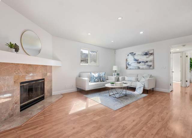 Property at 4644 Devonshire Cmn, Fremont, CA 94536, 2 beds, 2 baths
