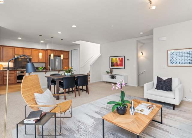 Property at 2206 Maritime Way, Richmond, CA 94804, 2 beds, 2.5 baths
