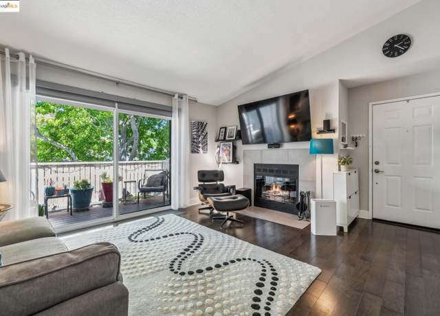 Property at 164 Schooner Ct, Richmond, CA 94804, 2 beds, 2 baths