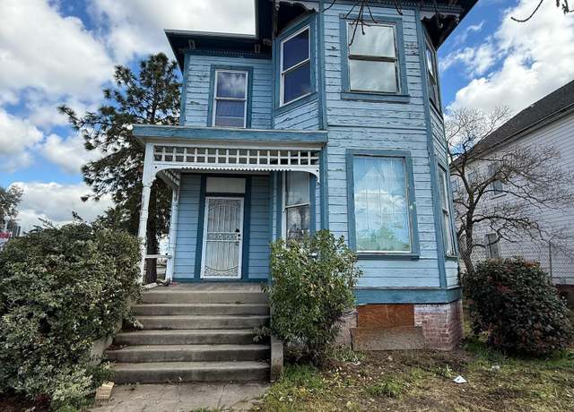 Property at 151 S 3rd Ave, Oakdale, CA 95361