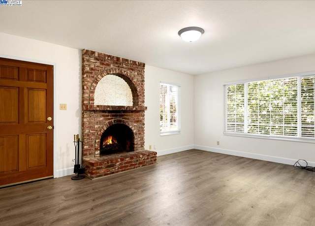 Property at 21585 Montgomery St, Hayward, CA 94541, 5 beds, 3 baths