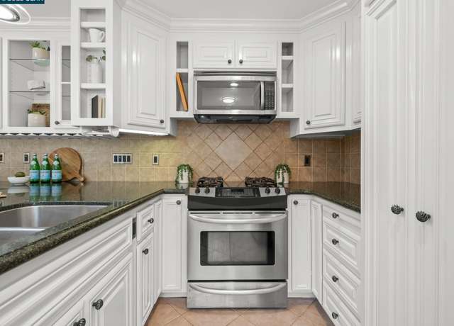 Property at 200 El Dorado Ave #17, Danville, CA 94526, 2 beds, 2 baths